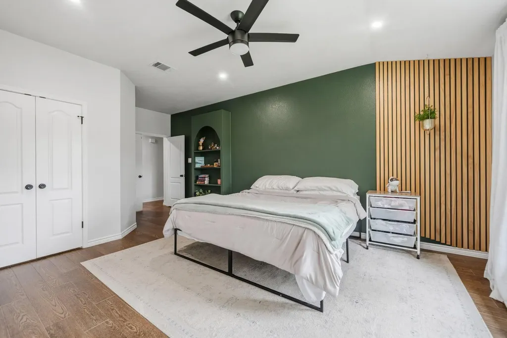 9400 Lightwood Loop Austin TX 78748