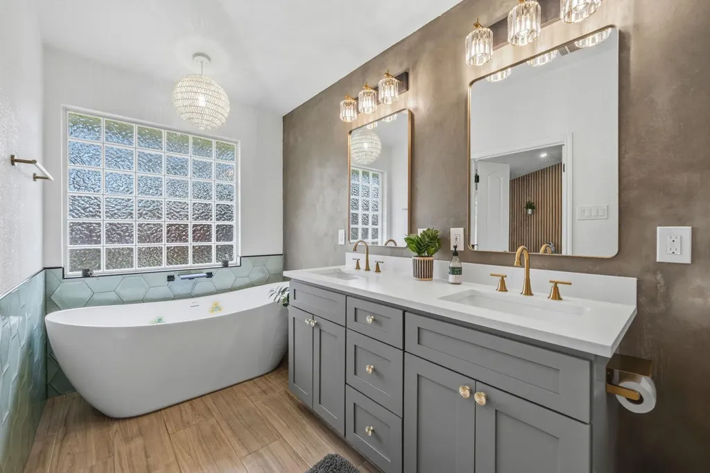 9400 Lightwood Loop Austin TX 78748