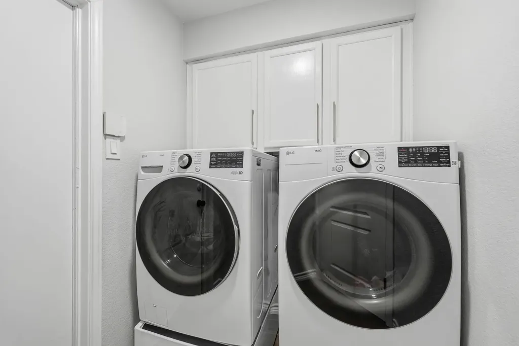 9400 Lightwood Loop Austin TX 78748