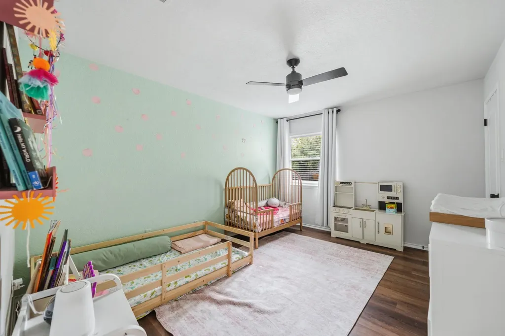 9400 Lightwood Loop Austin TX 78748