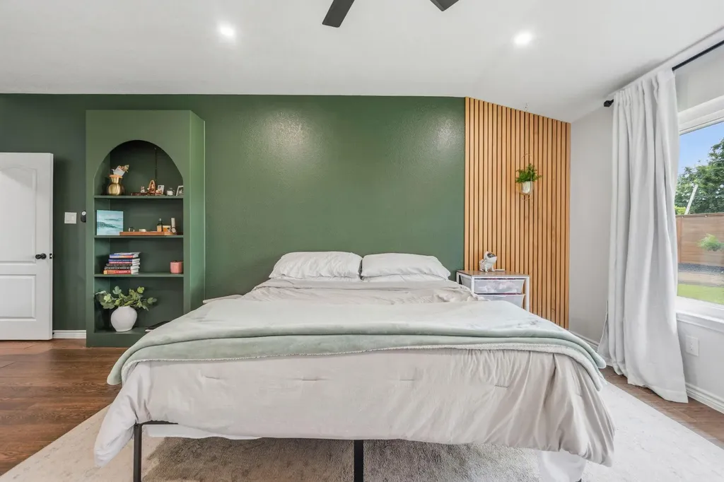 9400 Lightwood Loop Austin TX 78748