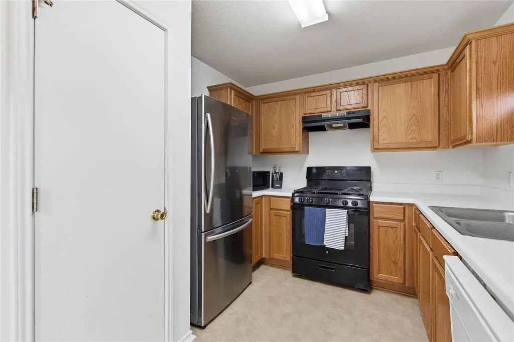 16112 Hamilton Point Circle Manor TX 78653