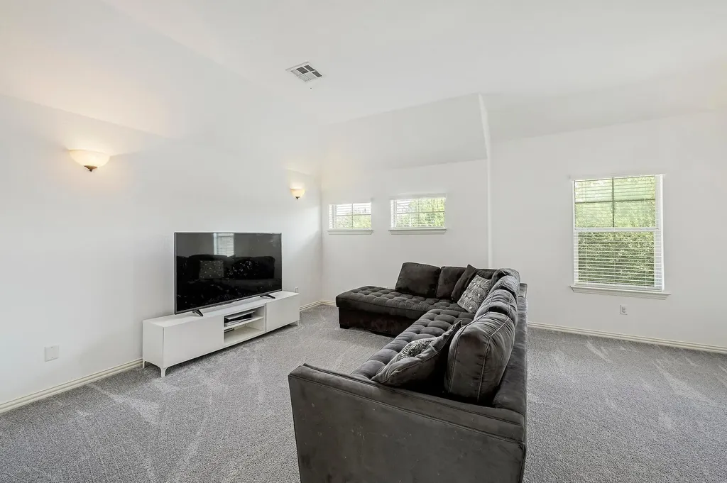 2229 Turtle Mountain Bend Austin TX 78748