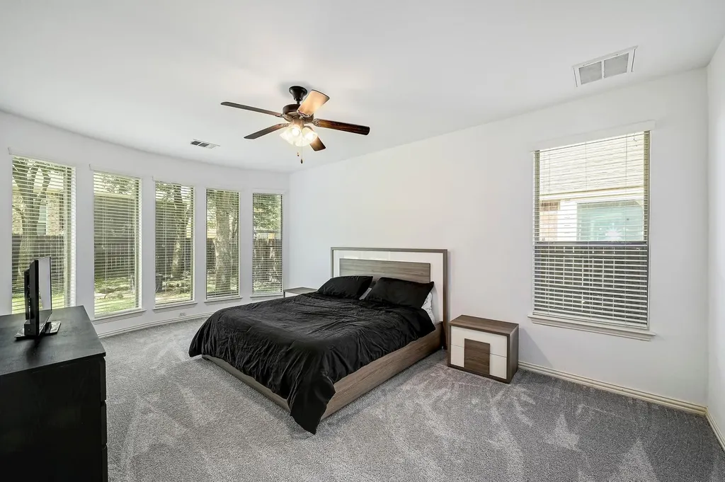 2229 Turtle Mountain Bend Austin TX 78748
