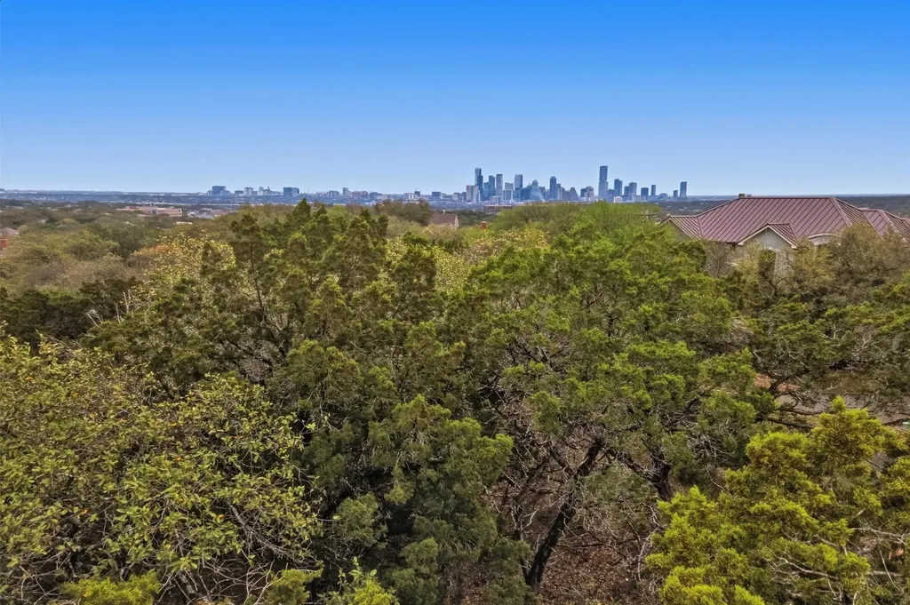 2904 Regents Park Austin TX 78746