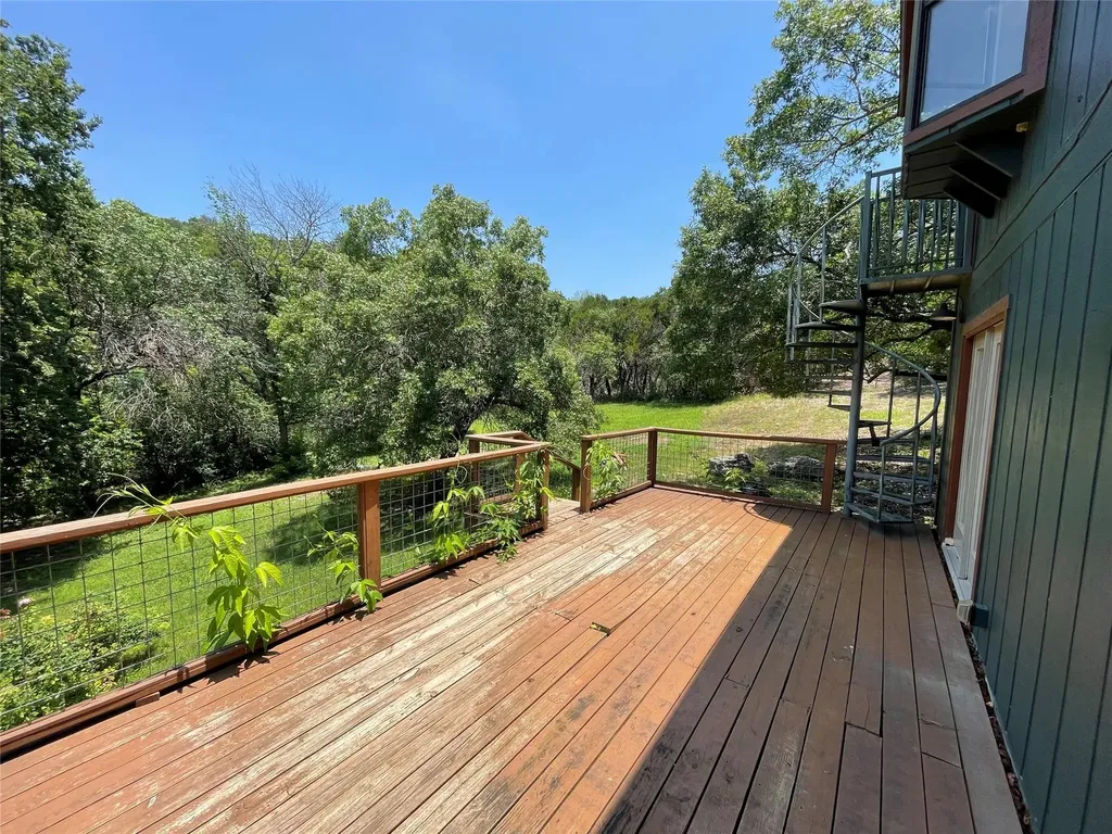 20812 Buena Vista Lago Vista TX 78645