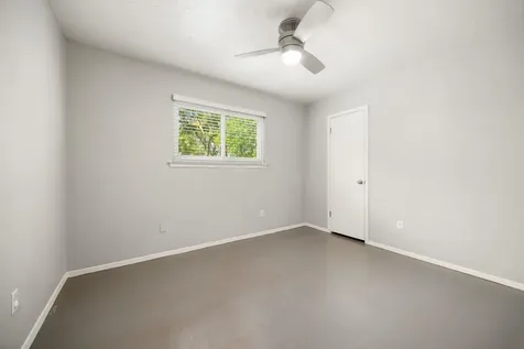 9106 Marsh Drive Austin TX 78748