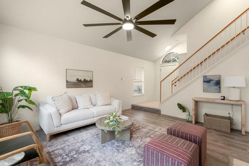 208 Natali Street Austin TX 78748