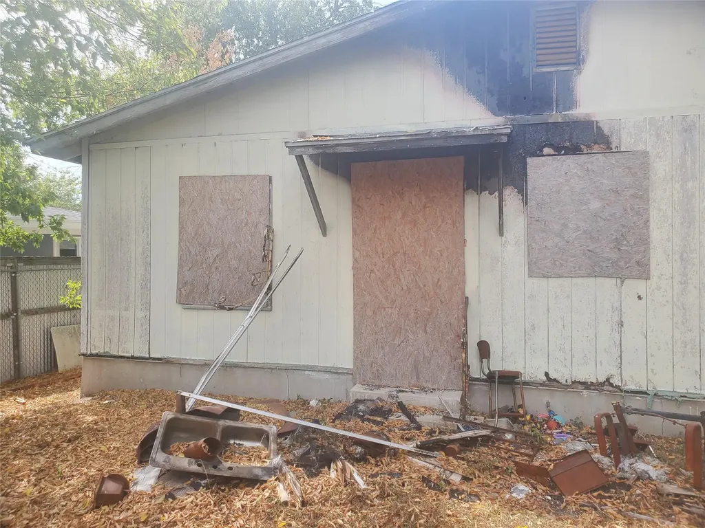 1805 Mckinley Avenue Austin TX 78702
