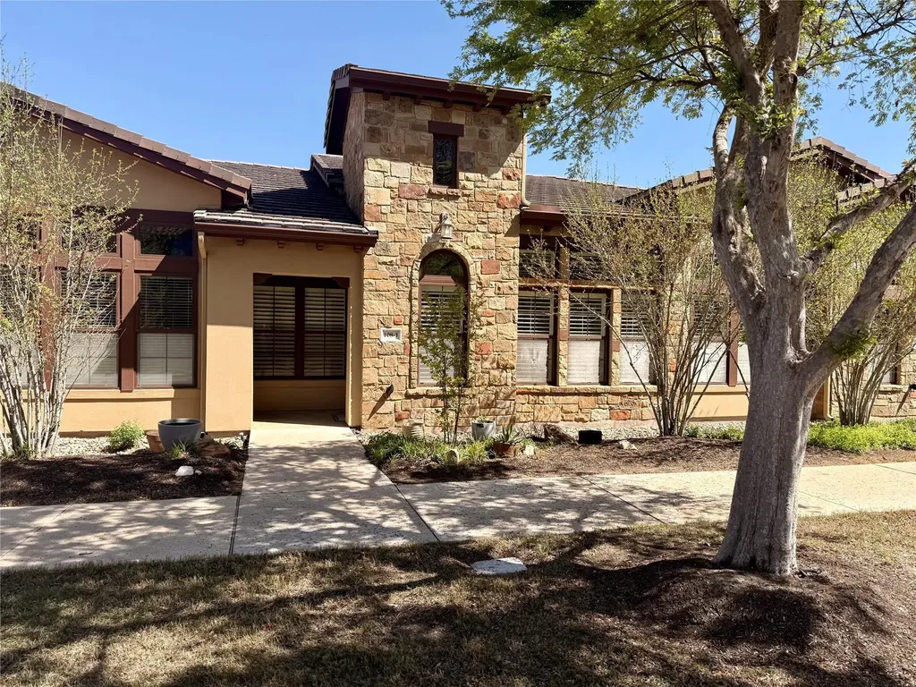 108 Rivalto Circle Lakeway TX 78734