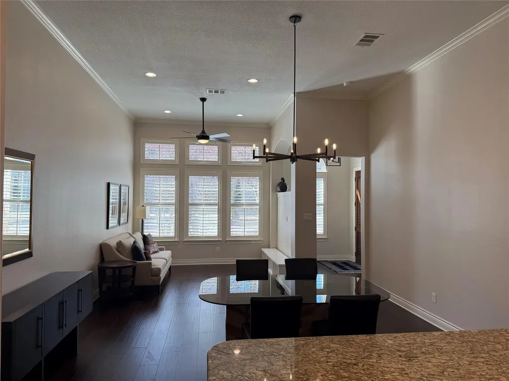 108 Rivalto Circle Lakeway TX 78734