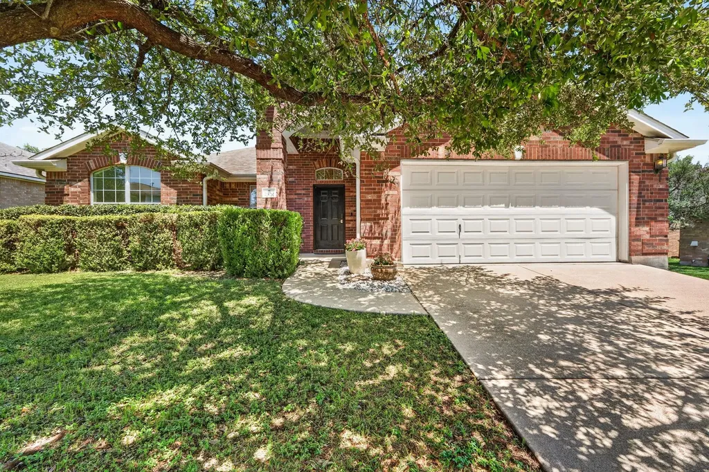2504 Branding Iron Lane Leander TX 78641