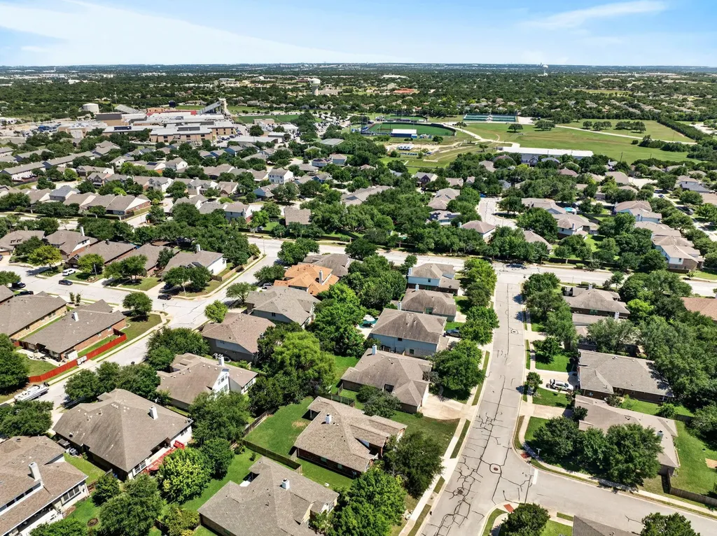 2504 Branding Iron Lane Leander TX 78641