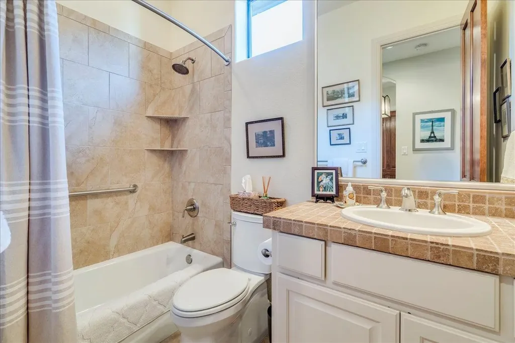 13 Borello Drive Austin TX 78738