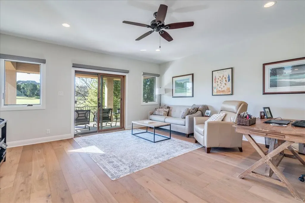 13 Borello Drive Austin TX 78738