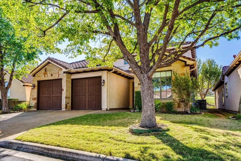 13 Borello Drive Austin TX 78738