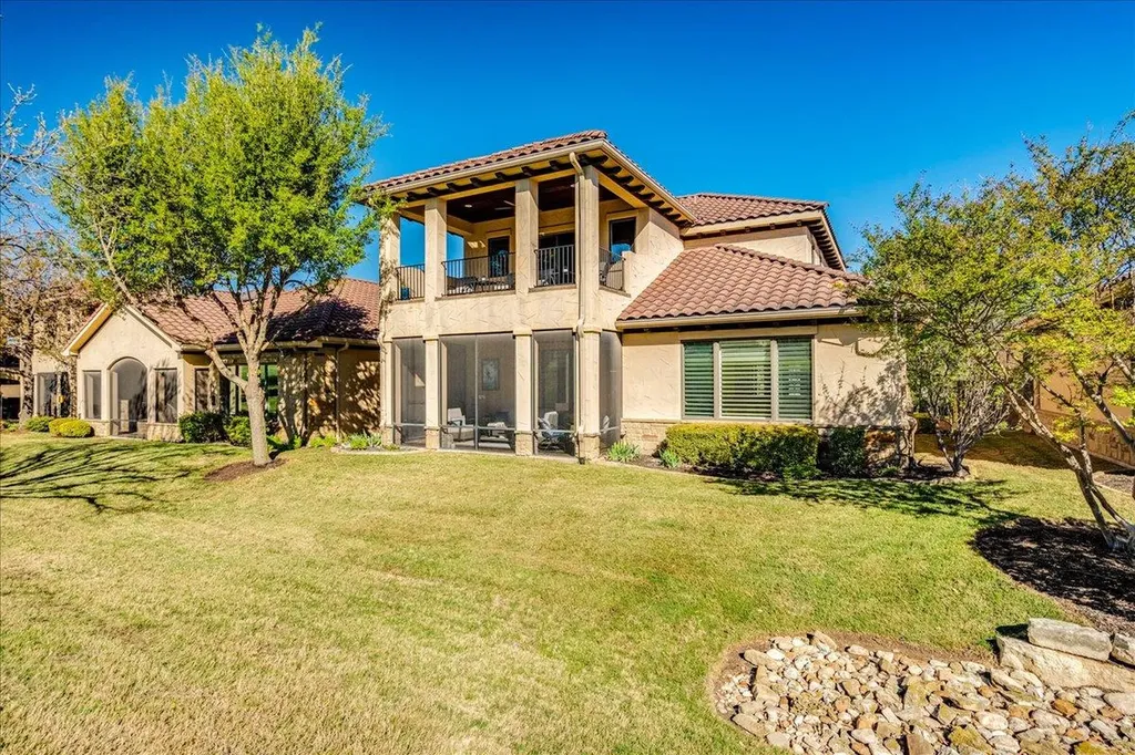13 Borello Drive Austin TX 78738
