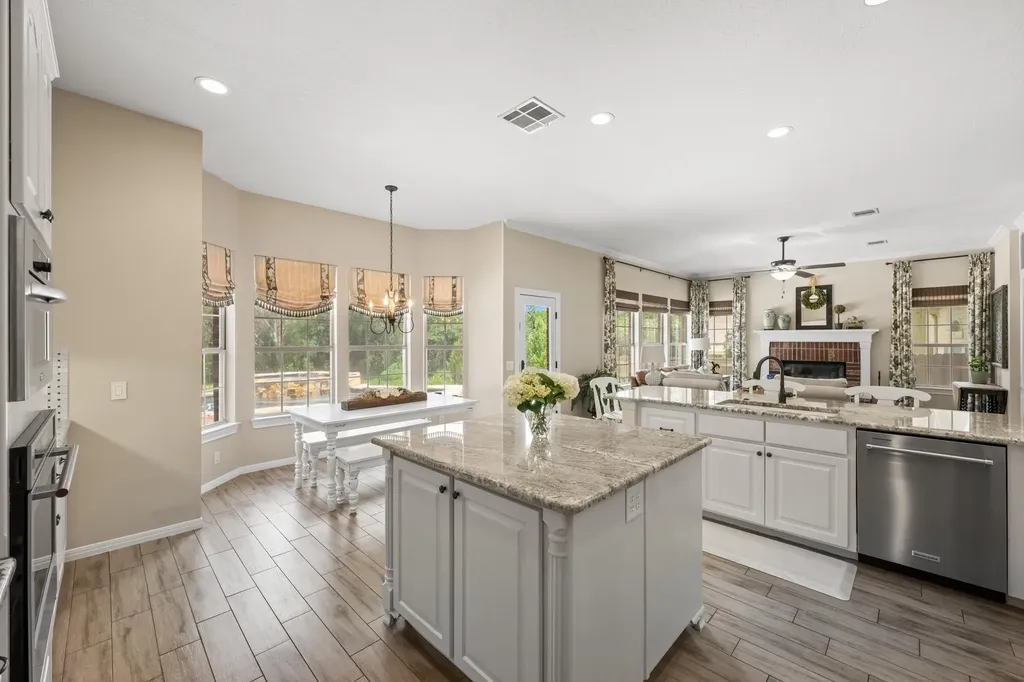 2809 Creeks Edge Parkway Austin TX 78733