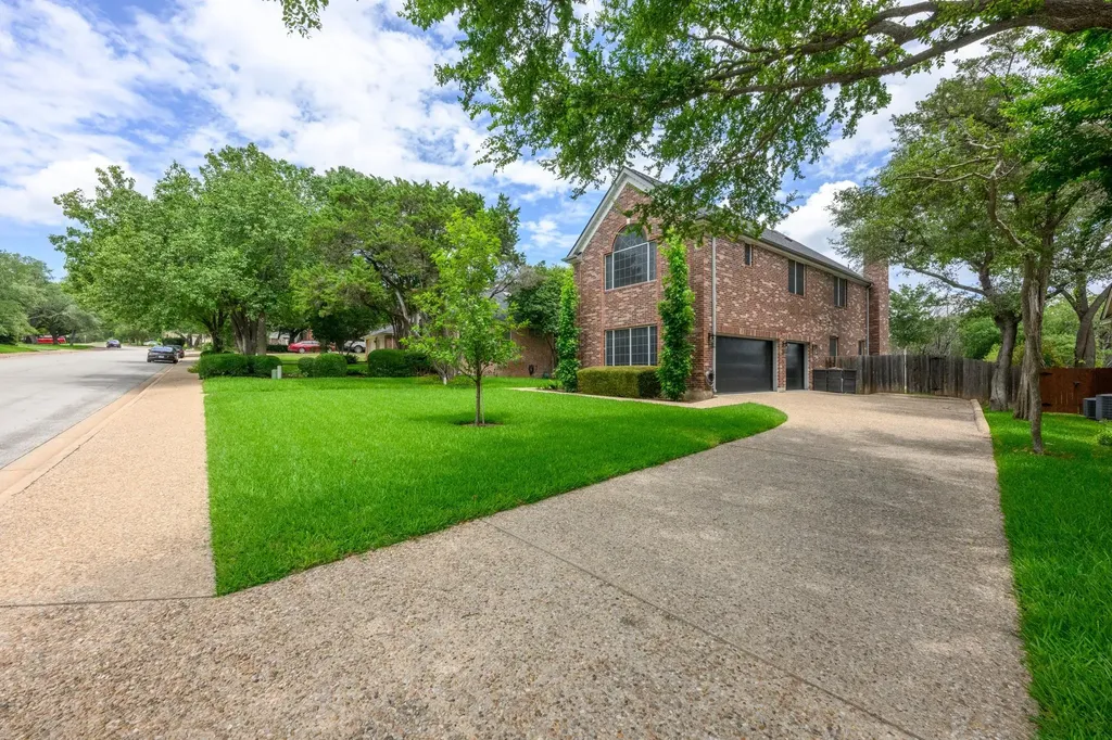 2809 Creeks Edge Parkway Austin TX 78733