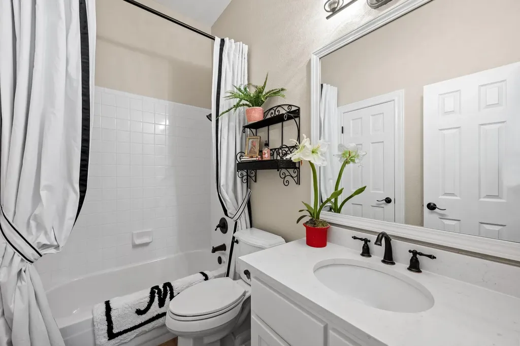 2809 Creeks Edge Parkway Austin TX 78733