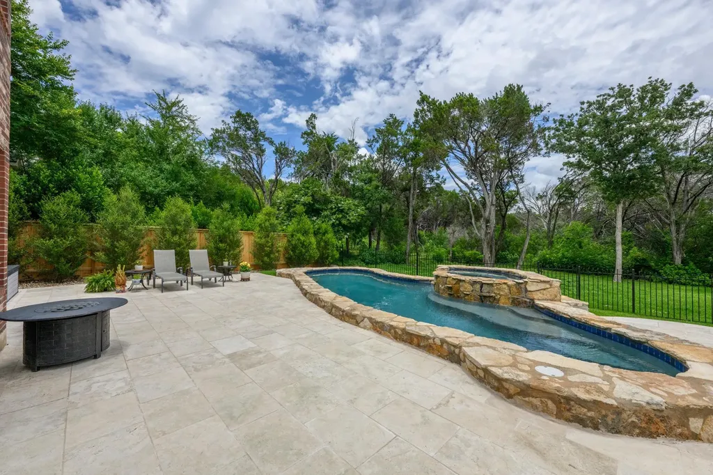 2809 Creeks Edge Parkway Austin TX 78733