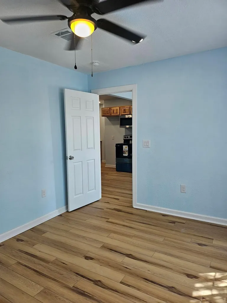103 N Rhomberg Street Burnet TX 78611