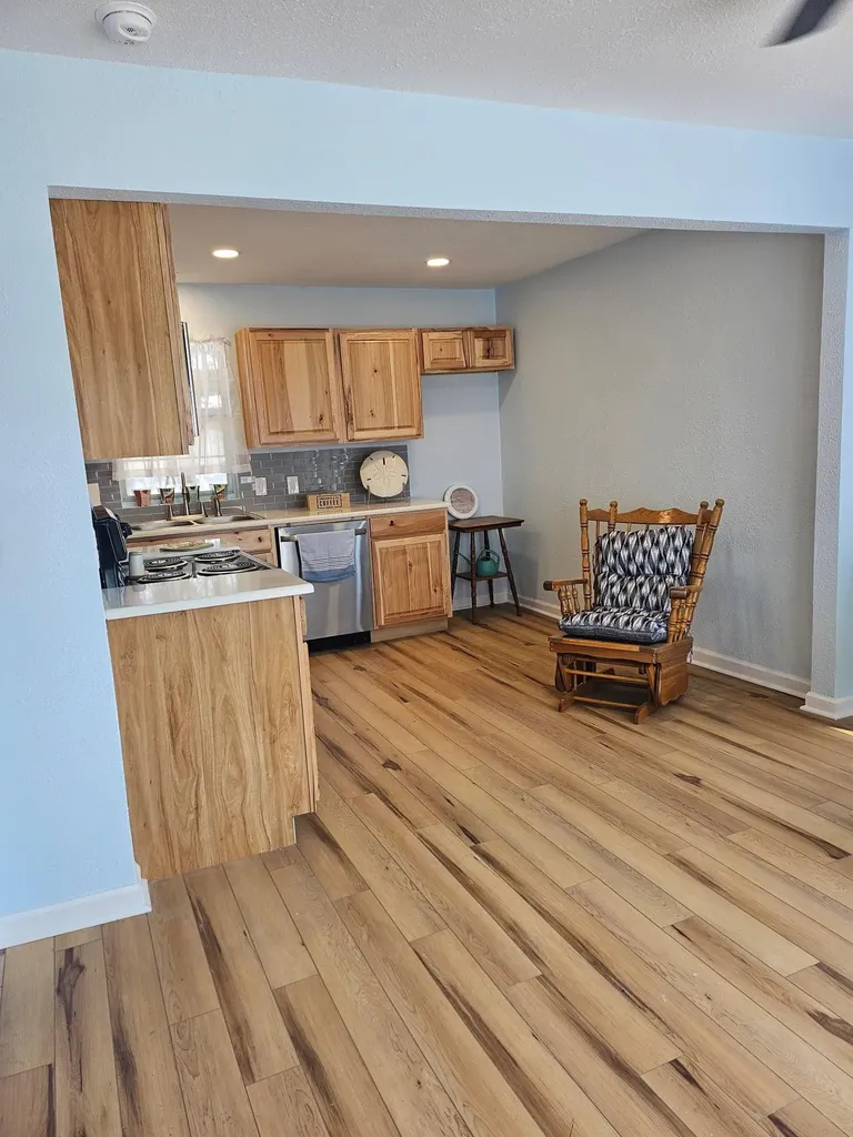 103 N Rhomberg Street Burnet TX 78611
