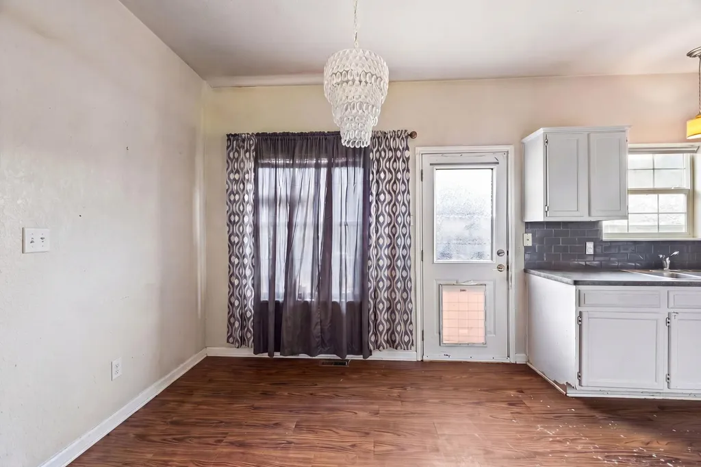 4408 Lendall Lane Austin TX 78744