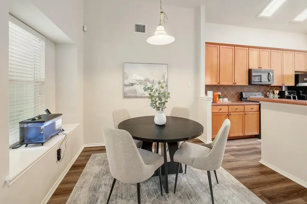 17407 Orwell Lane Round Rock TX 78664