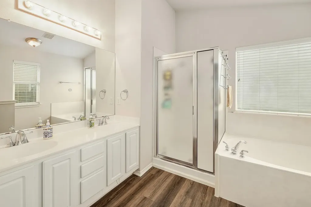17407 Orwell Lane Round Rock TX 78664