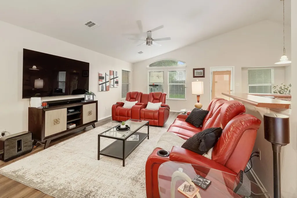 17407 Orwell Lane Round Rock TX 78664