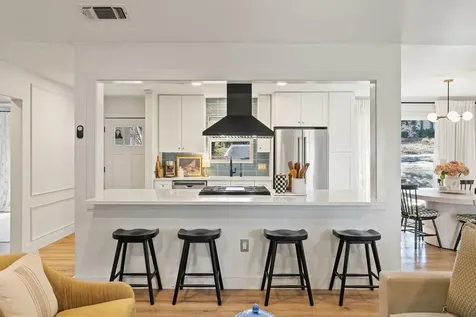 11912 Oakbrook Drive Austin TX 78753