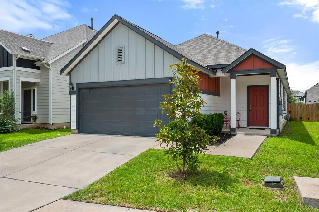 11917 Cimaizon Drive Austin TX 78725