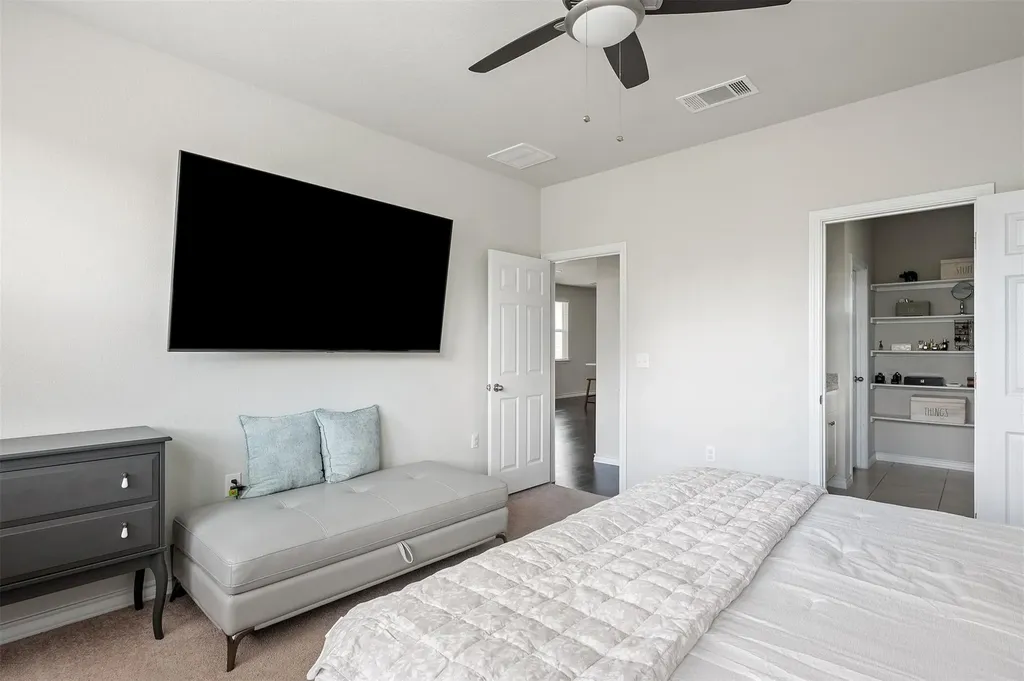 11917 Cimaizon Drive Austin TX 78725
