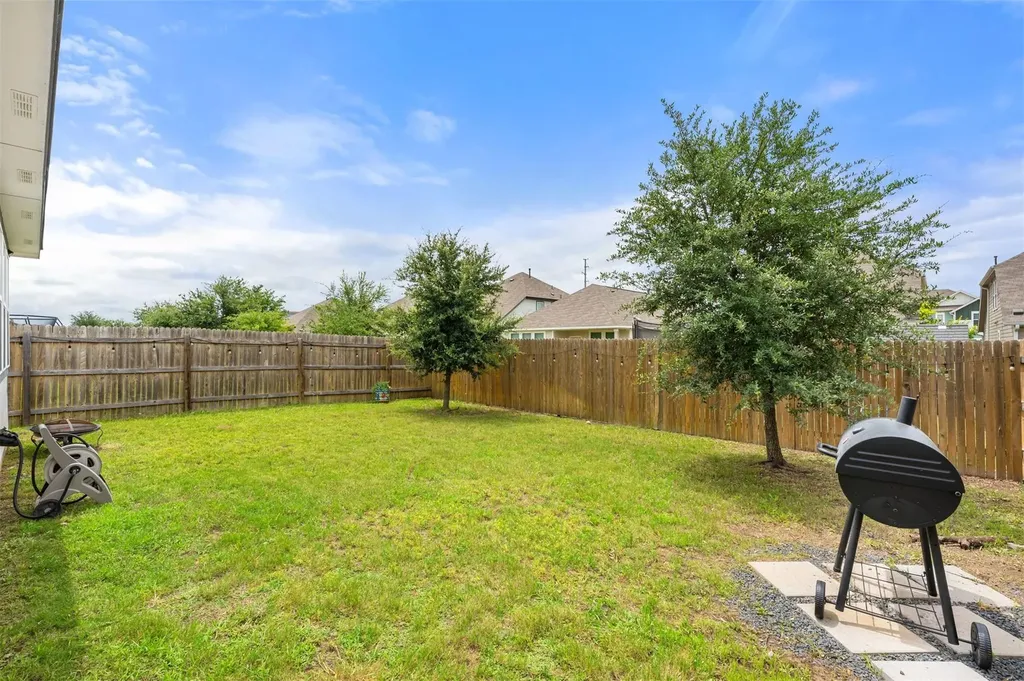 11917 Cimaizon Drive Austin TX 78725