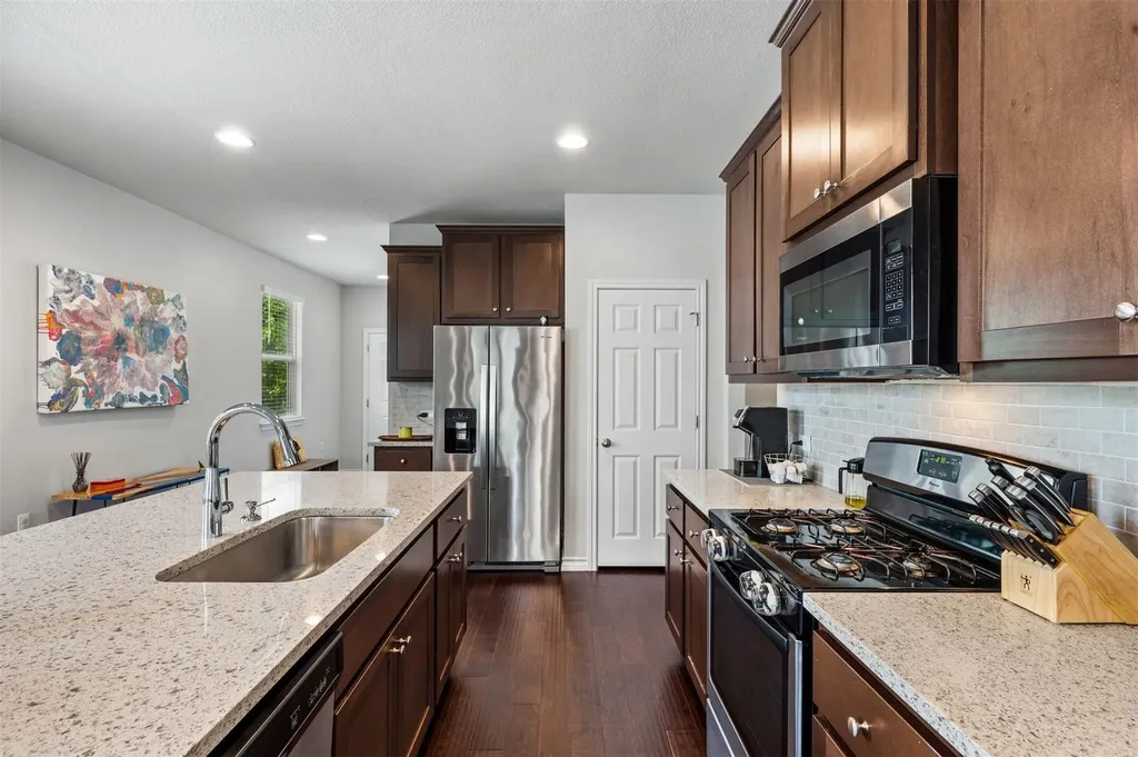 11917 Cimaizon Drive Austin TX 78725