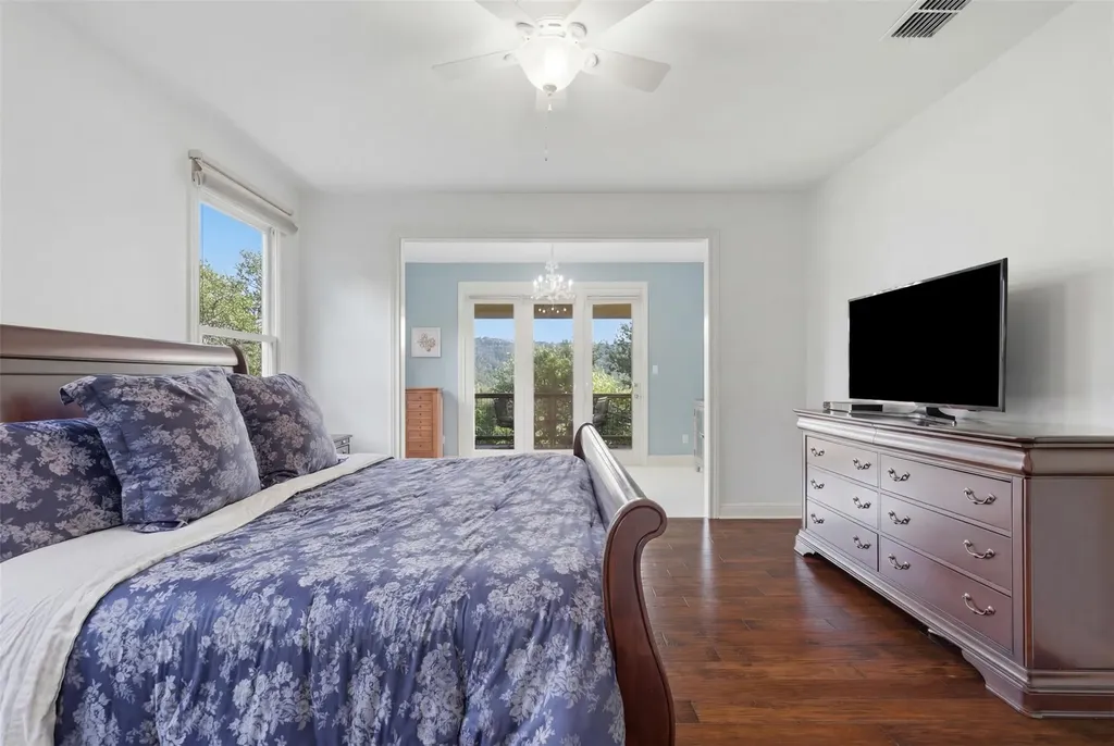 1504 Twilight Ridge Drive Austin TX 78746