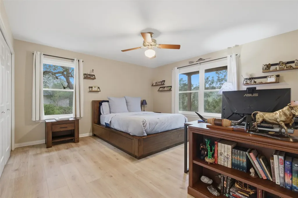 1504 Twilight Ridge Drive Austin TX 78746