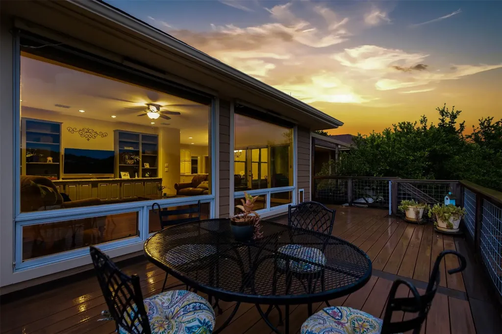 1504 Twilight Ridge Drive Austin TX 78746