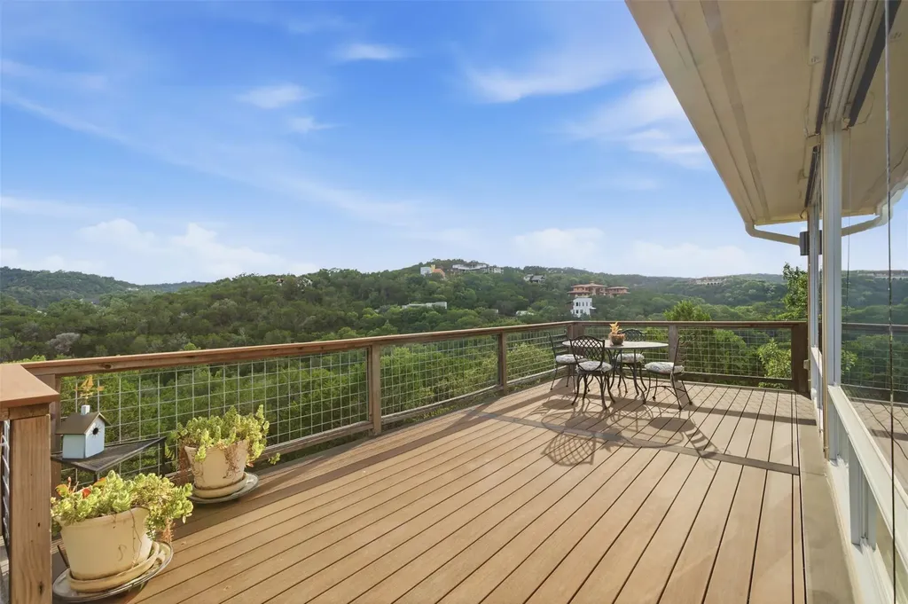 1504 Twilight Ridge Drive Austin TX 78746
