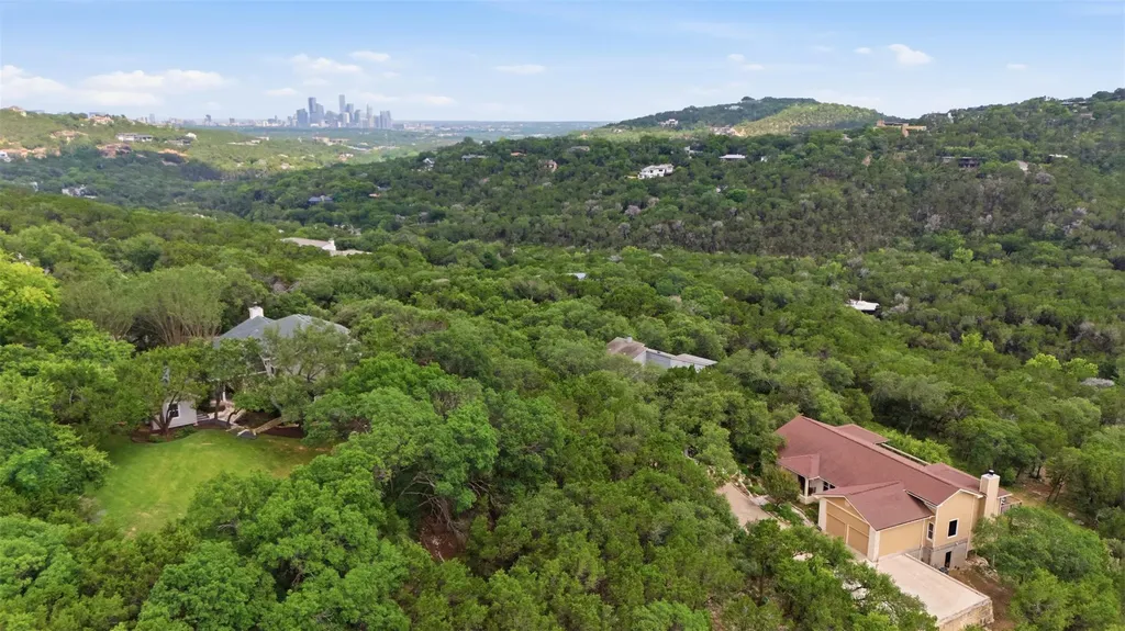 1504 Twilight Ridge Drive Austin TX 78746