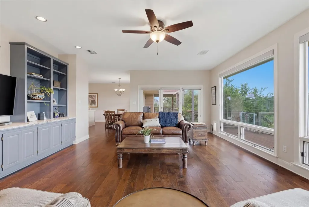 1504 Twilight Ridge Drive Austin TX 78746