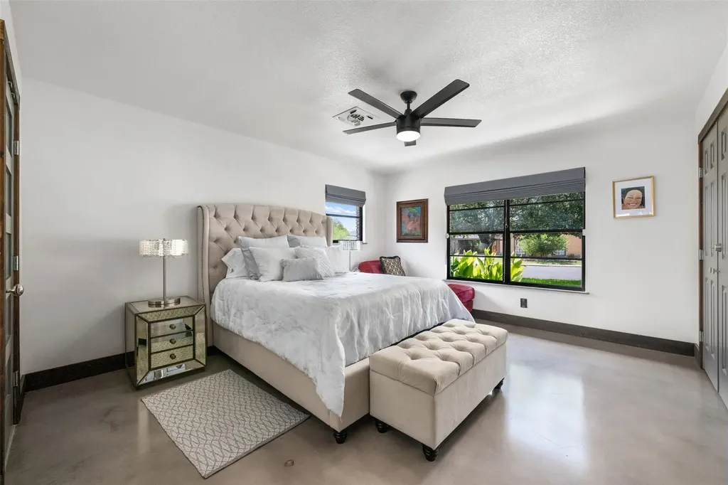 1806 Rogge Lane Austin TX 78723