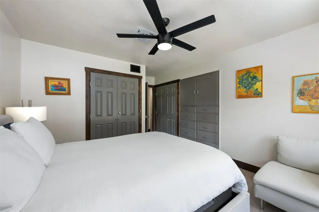 1806 Rogge Lane Austin TX 78723