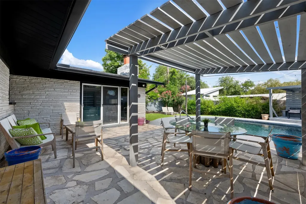 1806 Rogge Lane Austin TX 78723