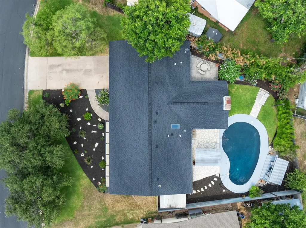 1806 Rogge Lane Austin TX 78723