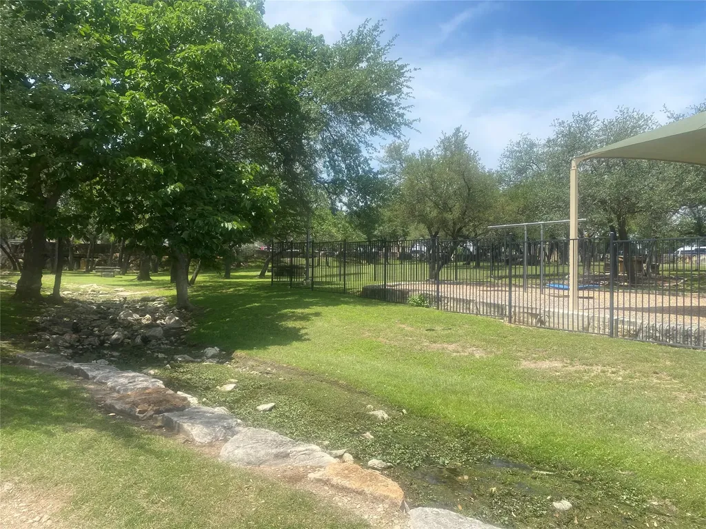 1122 Iron Horse Leander TX 78641