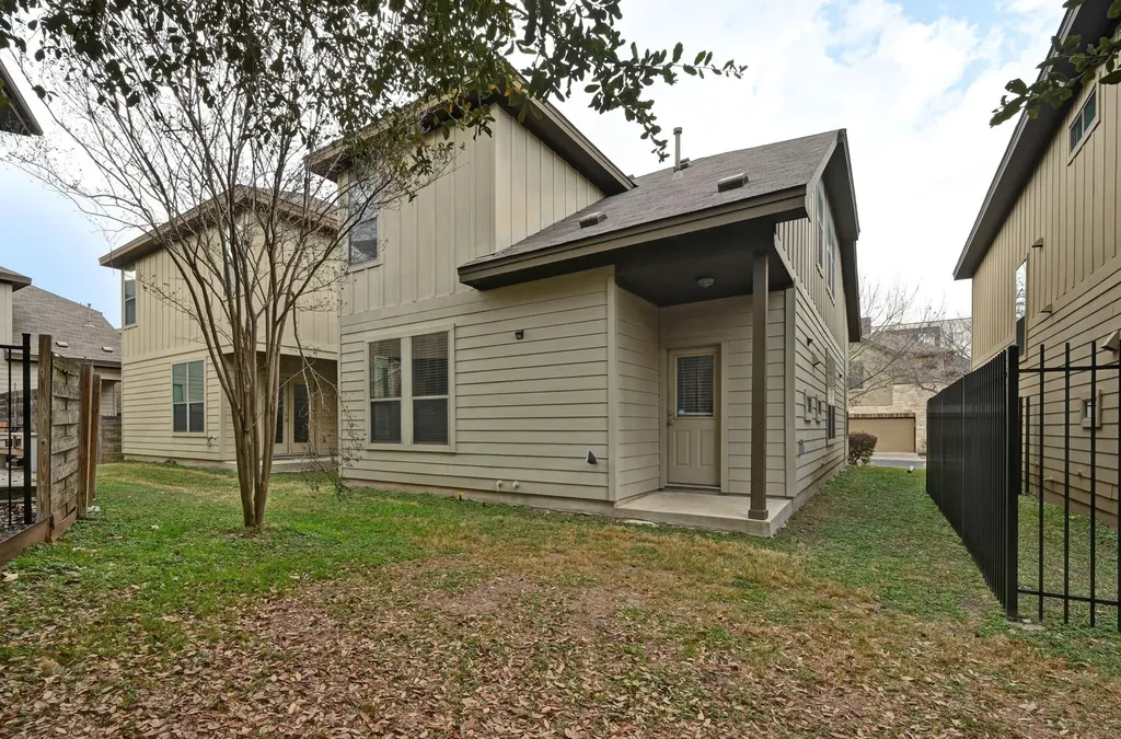 2101 Rivers Edge Way Austin TX 78741