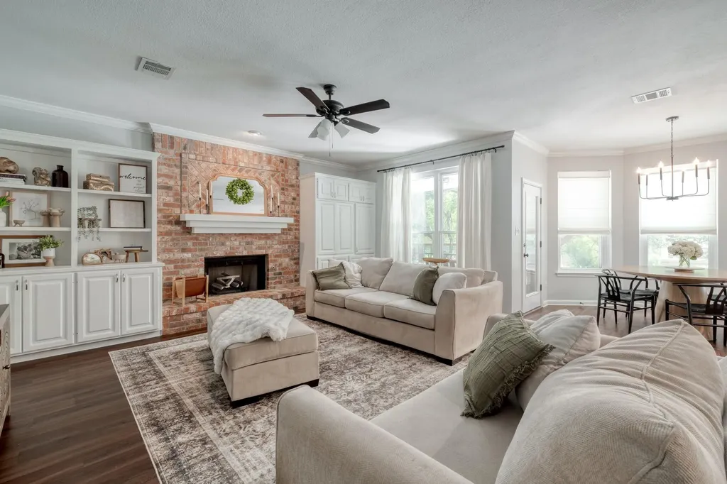 2 Scenic Terrace Round Rock TX 78664