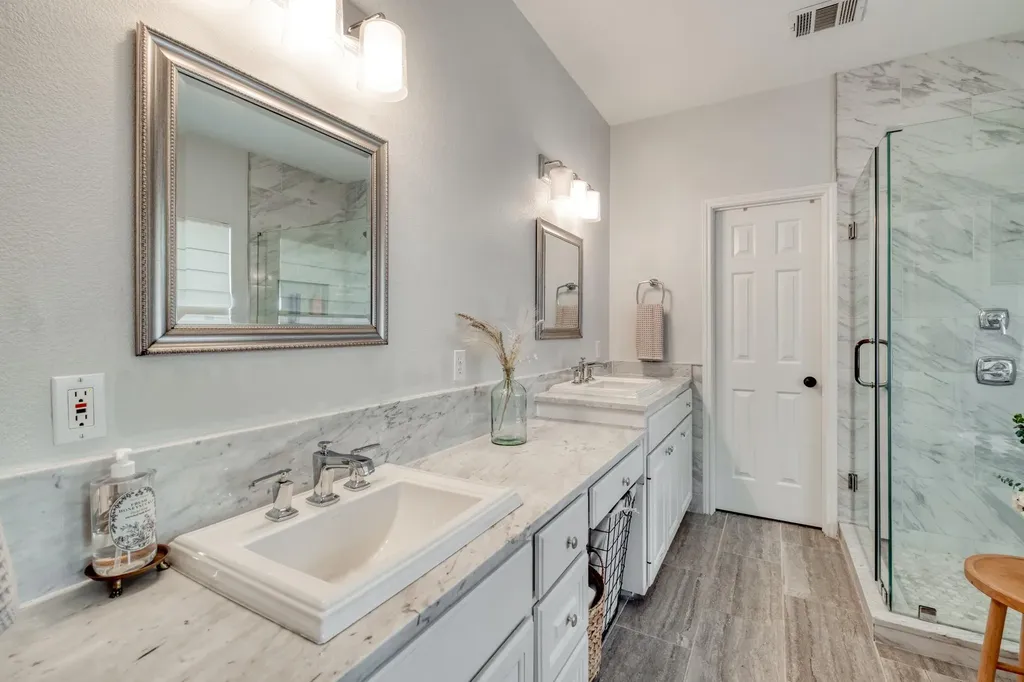2 Scenic Terrace Round Rock TX 78664